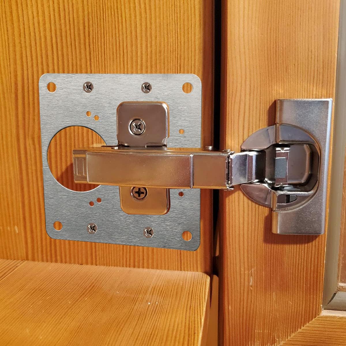 Płytka naprawcza zawiasów drzw – Furniture Hardware Repair recenzja i cena